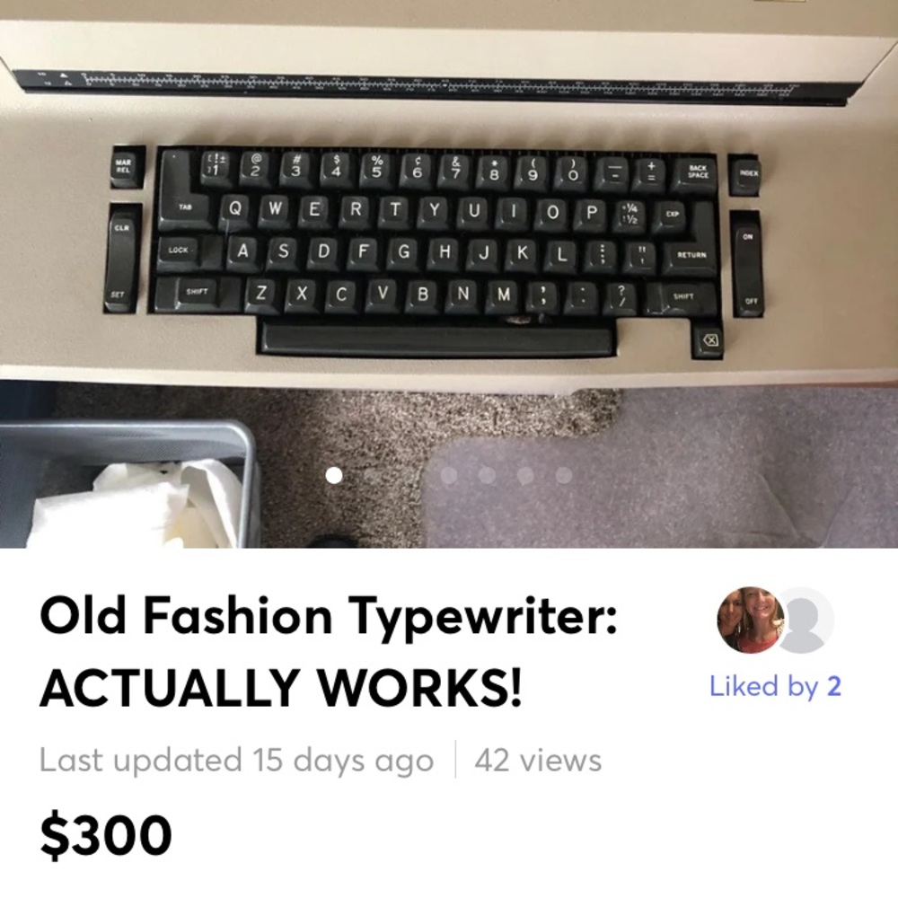 Old fashioned typewriter! IT WORKS!